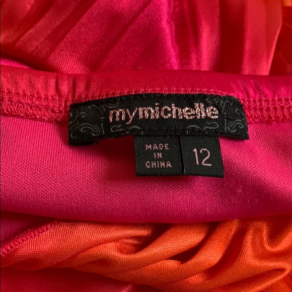 Girl’s Dress - Picture 6 of 6